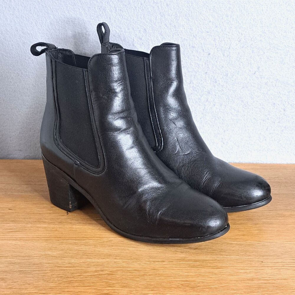 Thursday Everyday Women Black Leather Platform Chelsea Boots Size 7.5 Euro 38
